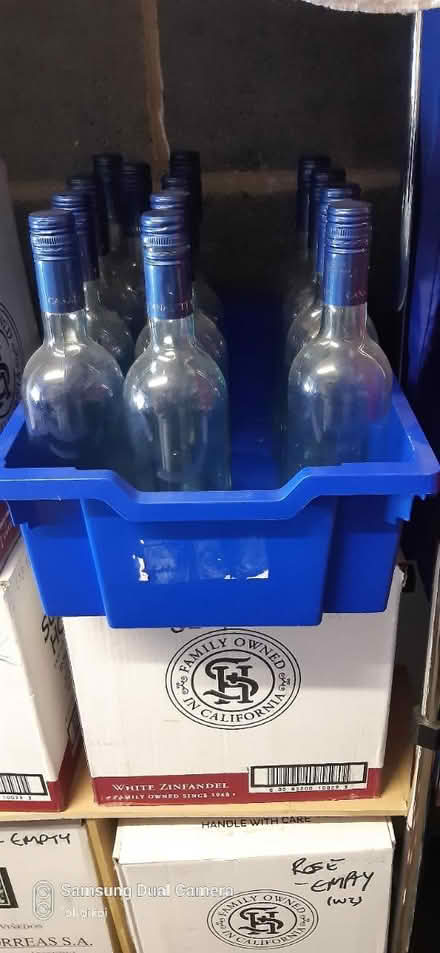 Photo of free Wine Bottles #4 (Flanderwell S66) #1