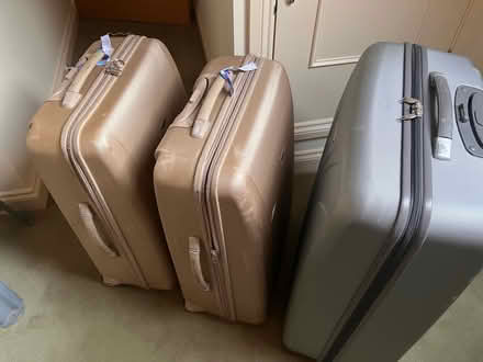 Photo of free Cases (DE21 5la) #1