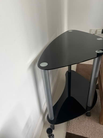 Photo of free Glass tv stand (Biggin hill TN16) #1
