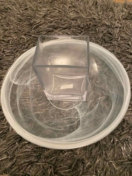 Photo of free Decorative glass bowl/vase (Sk14eg SK1) #1