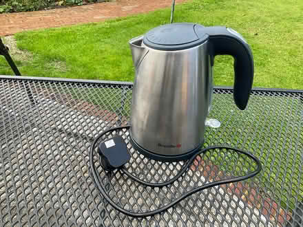 Photo of free Small kettle (Worlds End Burgess Hill RH15 0) #1