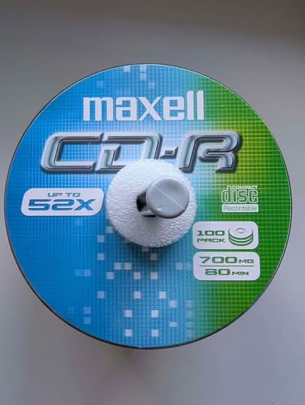 Photo of free Large stack of blank CD-Rs (Long Ditton KT7) #2