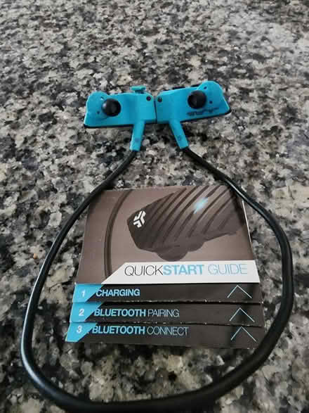 Photo of free Bluetooth Ear Buds (Somers) #2