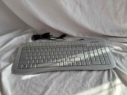 Photo of free Computer Keyboard (USB) (Byfleet KT14 7HT) #1
