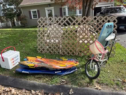 Photo of free stuff from the crawl space (24 Woodlawn Ave, Norwalk, CT) #1
