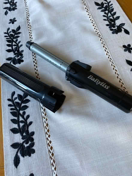 Photo of free Babyliss hair tongs/curler (Harrogate, HG1) #2