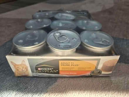 Photo of free Purina adult 7+ wet cat food (Burtonsville) #1
