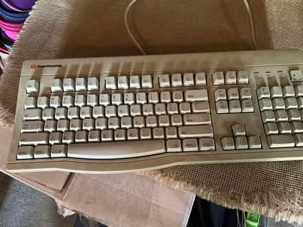 Photo of free Keyboard with pin connector (Oradell) #1