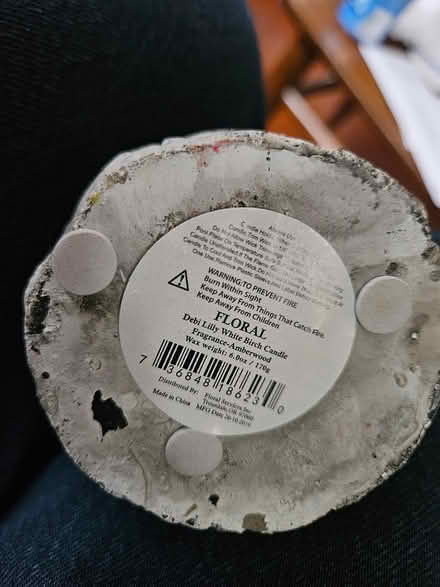Photo of free small scented candle (Roxbury) #1