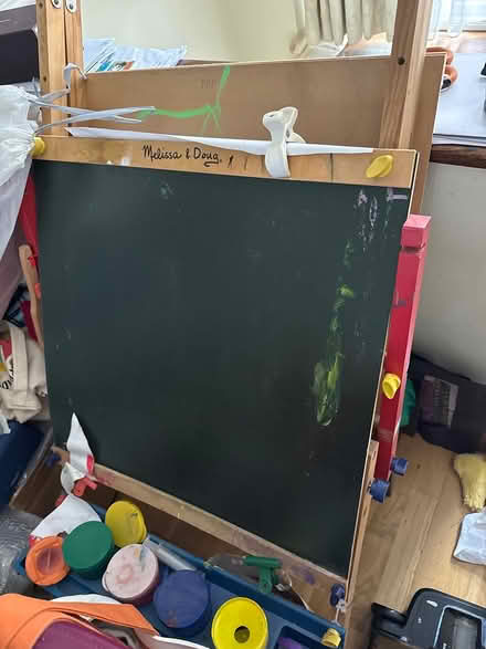 Photo of free Melissa and Doug easel (Sloane Square SW1X) #1