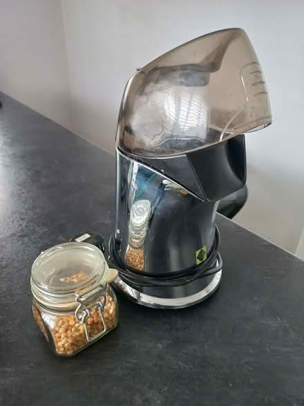 Photo of free Popcorn Maker (Wallington PO16) #1