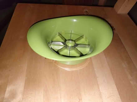 Photo of free Device for cutting up apples (Bangor LL57) #1