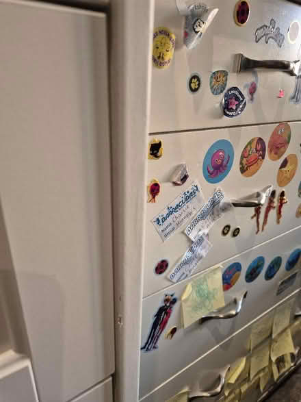 Photo of free ikea drawers (Sheering CM22) #4