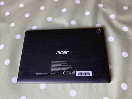 Photo of free Acer 10.1" Tablet (Upper Pickwick SN13) #3