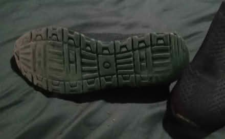 Photo of free Black pumps/shoes size 6 (Osmondthorpe LS9) #3
