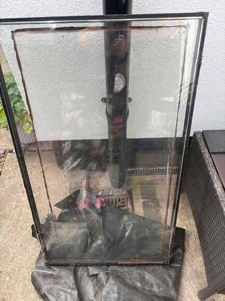 Photo of free hanging basket & glass window (Nottingham NG1) #3