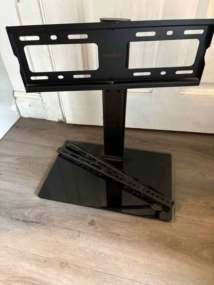 Photo of free TV stand (Burnham SL1) #1