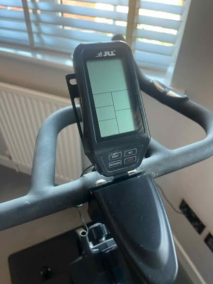 Photo of free IC300 Pro Spin Bike (OX14) #4
