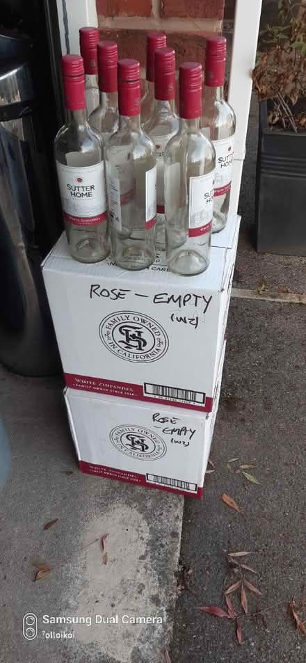 Photo of free Wine Bottles #1 (Flanderwell S66) #1
