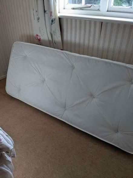 Photo of free Single mattress 2"6' (Guildford GU2) #4