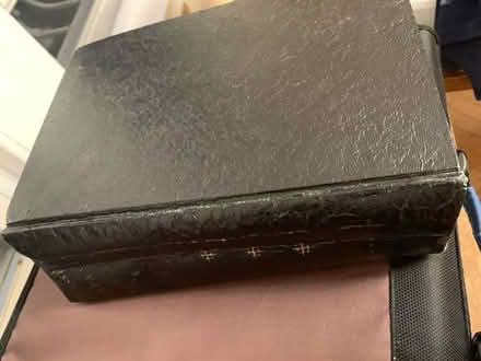 Photo of free Spanish-English dictionaries (Briarwood, Queens) #3