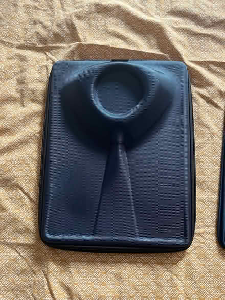 Photo of free Shirt travel case (E1) #1