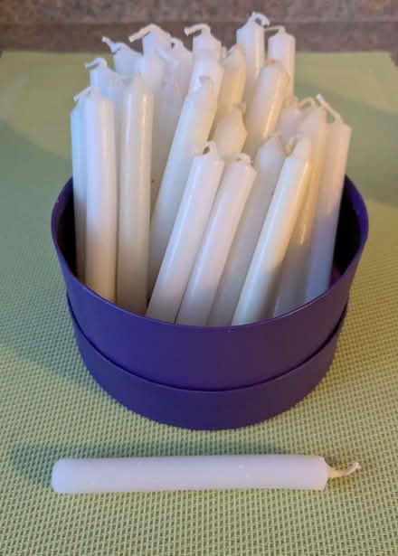 Photo of free 30 Small Candles (Beulah Hill SE19) #1
