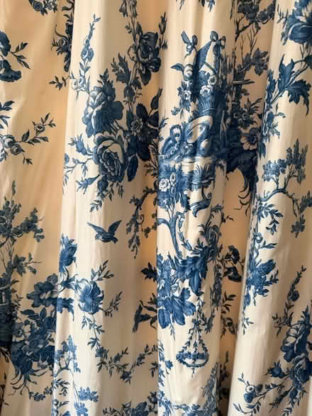 Photo of free Two sets of Interlined curtains (Woking GU22) #1