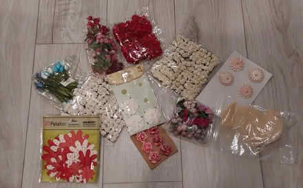 Photo of free Artificial SMALL flowers (I94/Rawsonville Rd, Willis) #1