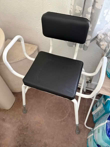 Photo of free Wash chair - disabled assistance (South Croydon CR2) #2