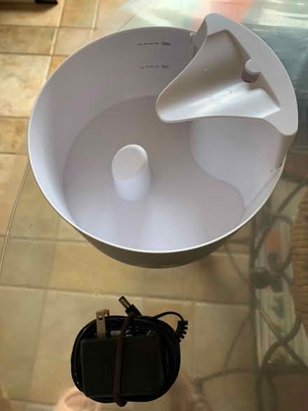Photo of free pet water fountain (newmarket, ontario) #1