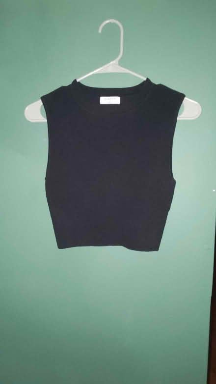 Photo of free Sm Babaton ( Aritzia ) Top (East Village) #2