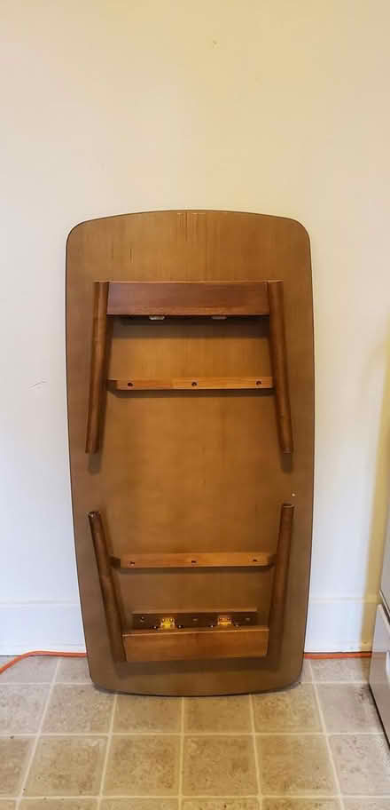 Photo of free Folding coffee table (Capitol Hill) #2