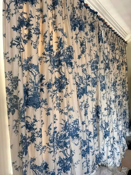 Photo of free Two sets of Interlined curtains (Woking GU22) #2