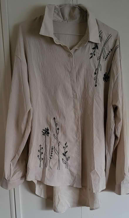 Photo of free Women's extra large blouse (Carleton Place) #1