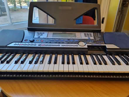 Photo of free electronic keyboard (CM2 springfield, chelmsford) #3