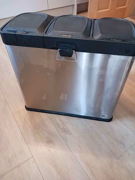 Photo of free Kitchen accessories and bin (Kilnamanagh) #4
