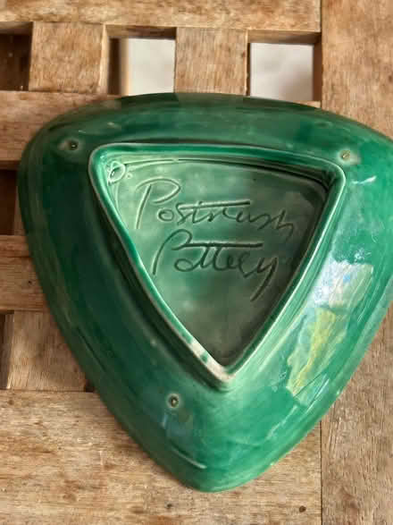 Photo of free Vintage pin dish with Irish harp design - slight damage (Monks Hill CR2) #2