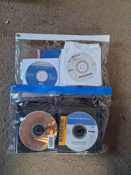 Photo of free PC CDROMS Windows XP era (Cambridge CB24 Impington) #1
