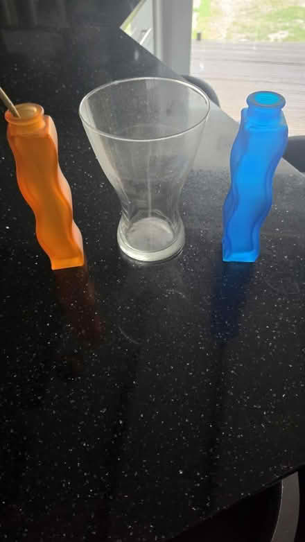 Photo of free Flower vases (Northolt) #1