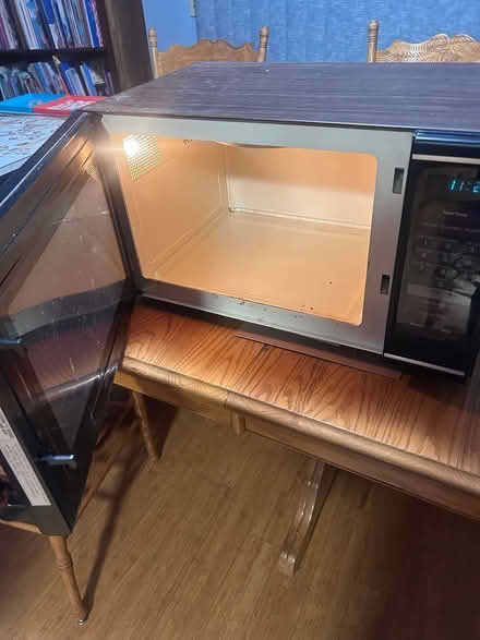 Photo of free Microwave (N Seattle) #2