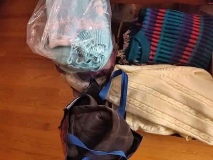 Photo of free ladies sweaters & shirts M-LG (West Etobicoke (bloor/427)) #1
