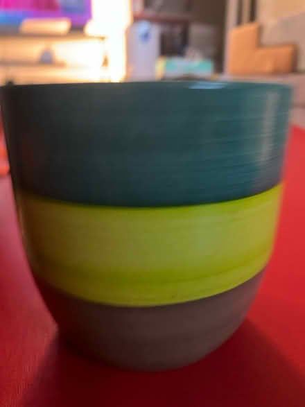 Photo of free Small vase (Bailey’s Crossroads) #1