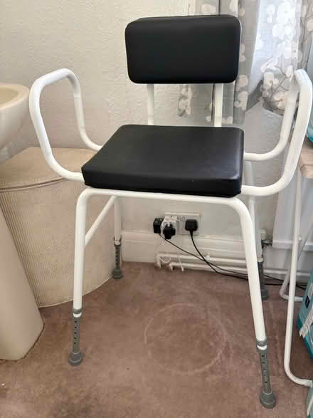 Photo of free Wash chair - disabled assistance (South Croydon CR2) #1