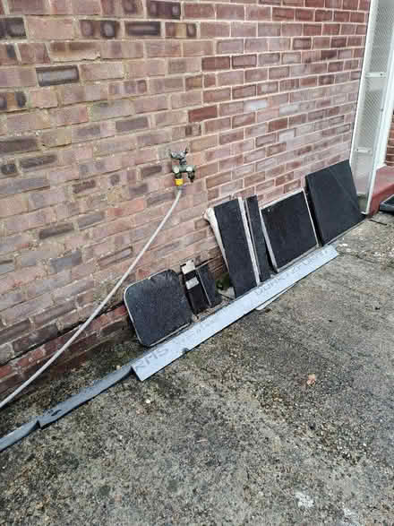 Photo of free Quartzforms countertop offcuts (Harefield SO19) #1