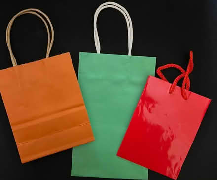 Photo of free Small gift bags (St Julians AL1) #1