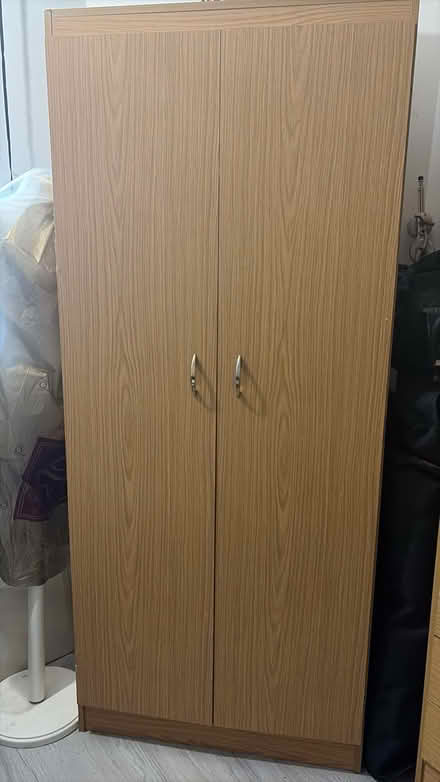Photo of free Wardrobe and Chest of Drawers (Islington Angel - N1) #1