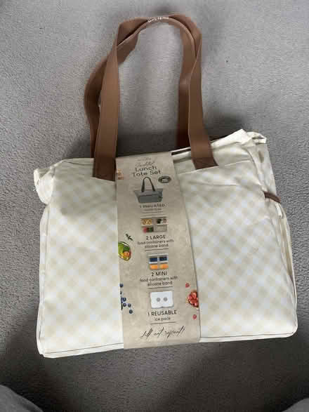 Photo of free Eco one lunch tote set (OX14) #1