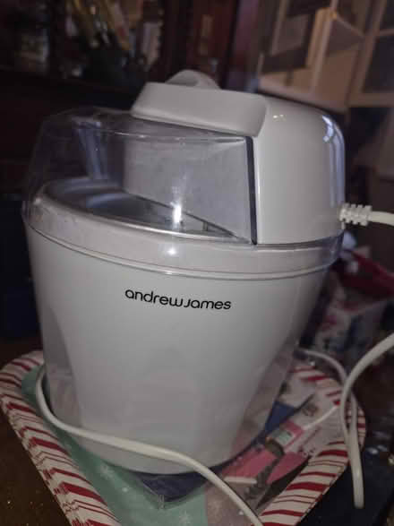 Photo of free Ice cream maker (Southchurch SS1) #1