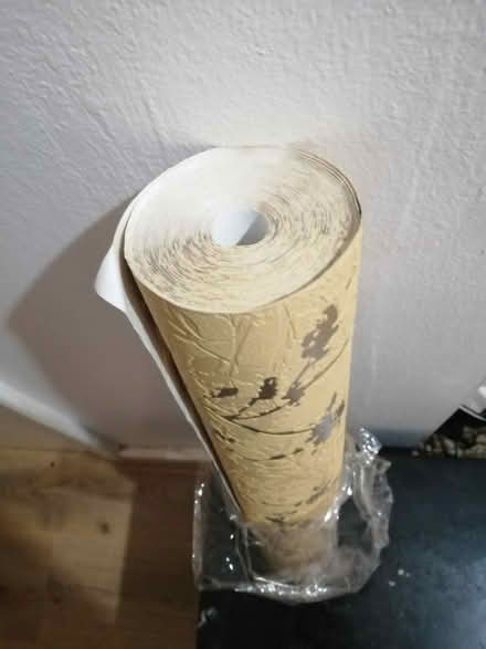 Photo of free Wallpaper roll (E11) #3